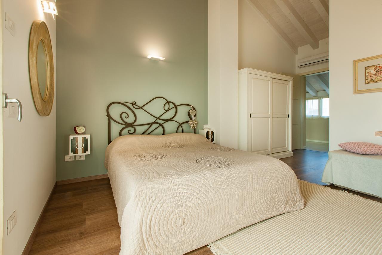 B&B Ca Dea Calle Valla ภายนอก รูปภาพ