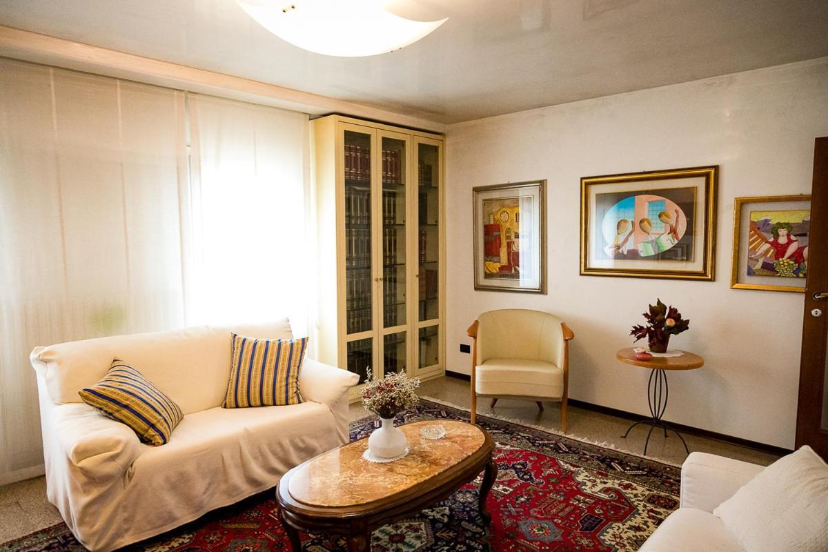 B&B Ca Dea Calle Valla ภายนอก รูปภาพ