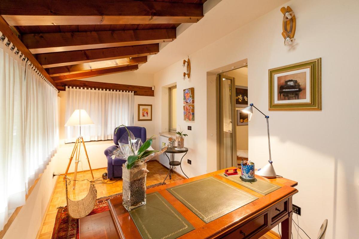 B&B Ca Dea Calle Valla ภายนอก รูปภาพ
